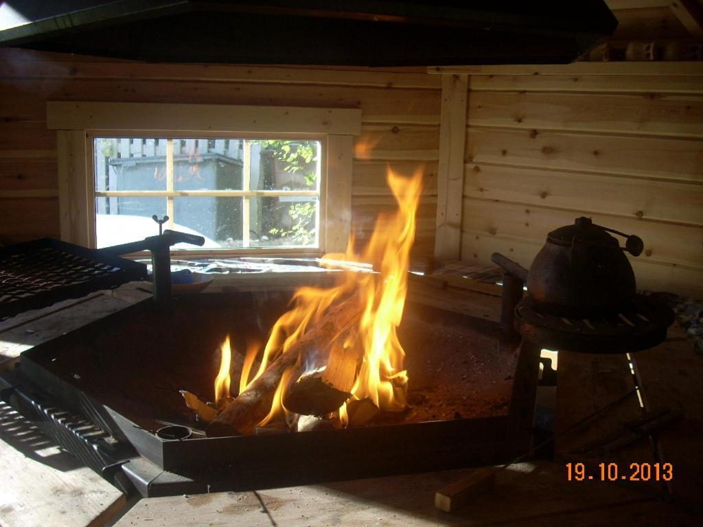 Ruska Bed & Breakfast Taivalkoski Esterno foto