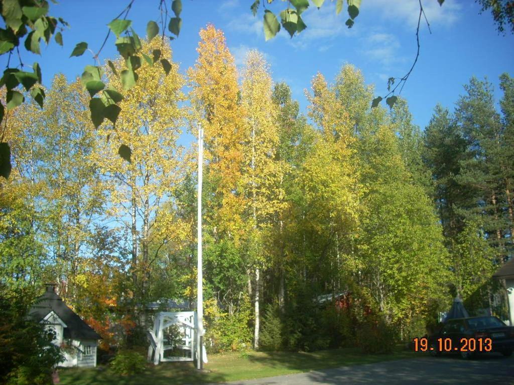 Ruska Bed & Breakfast Taivalkoski Esterno foto