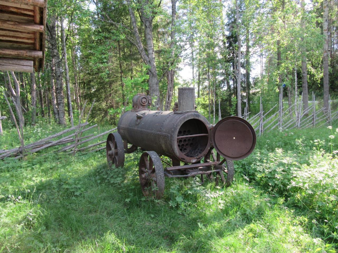 Ruska Bed & Breakfast Taivalkoski Esterno foto